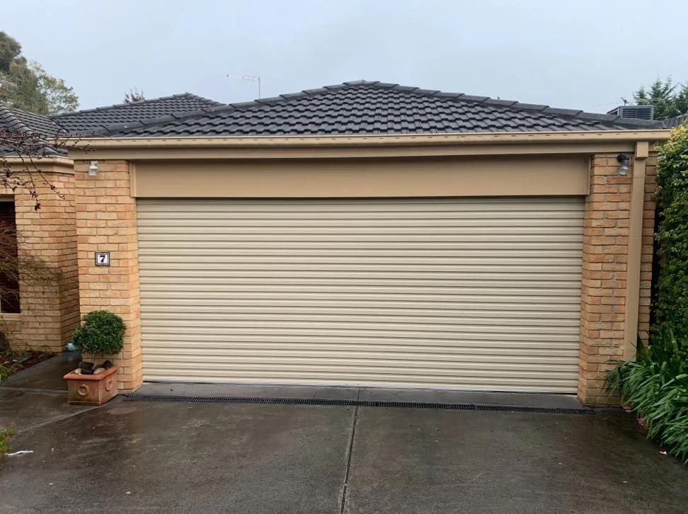 Mooroolbark garage door repaird